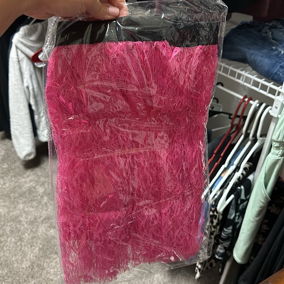 NWT women’s 80’s pink net skirt. - Picture 2 of 2